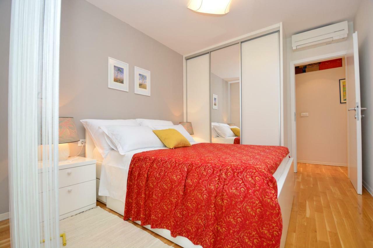Spacious Premium Apt Lipotica With Oldtown View - Have A Memorable Holiday Zára Kültér fotó